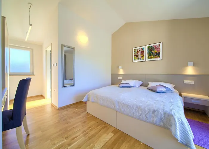 With Pool Near, Sandy Beach, Quiet Area Traveler Tourist Agency Krk - Id 2215 Villa *