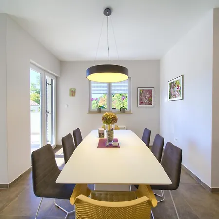 With Pool Near, Sandy Beach, Quiet Area Traveler Tourist Agency Krk - Id 2215 Βίλα Risika