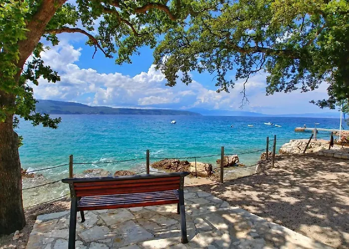 With Pool Near, Sandy Beach, Quiet Area Traveler Tourist Agency Krk - Id 2215 Vila *