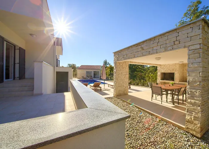 Vila With Pool Near, Sandy Beach, Quiet Area Traveler Tourist Agency Krk - Id 2215 *